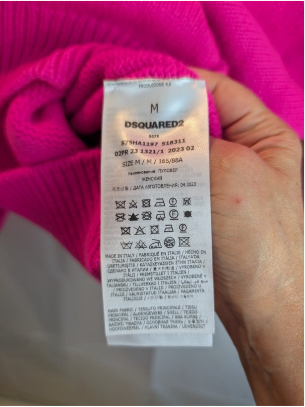 DSQUARED2 Oversized Neon Hot Pink Turtleneck Sweater Knit Luxury Pullover M BNWT - Picture 13 of 14